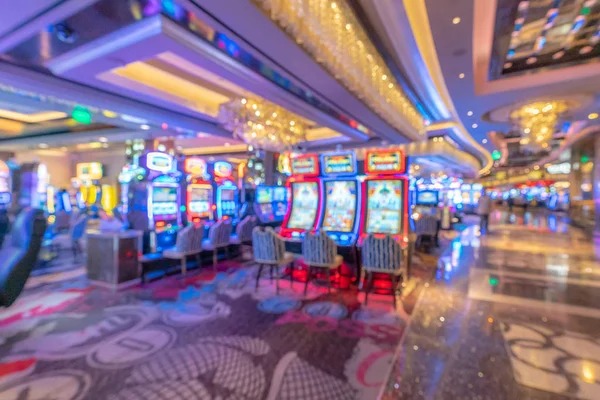suduttoto live-dealer schedule displayed on a mobile phone showing upcoming blackjack and roulette tables with dealer names and betting limits